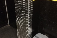 119 Coin-aluminium; Checker-plate-corner