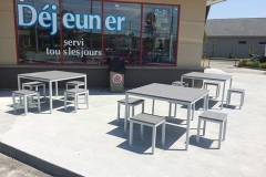 213 Tables Burger King Magog - 4